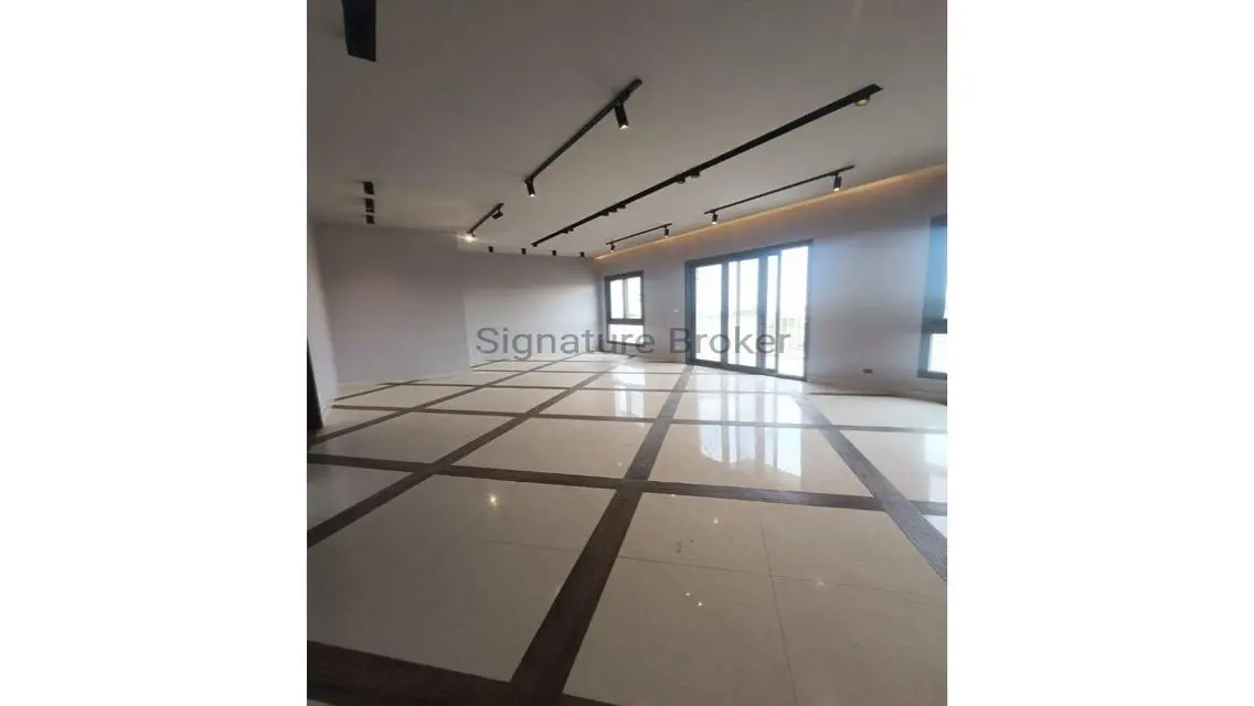 Luxury Apartment for Sale - 191 sqm - 3 Bedrooms - 58000 EGP