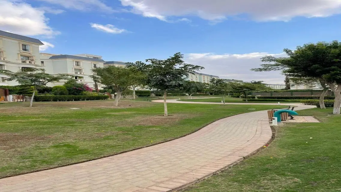 Luxury Property with Ample Space at an Attractive Price