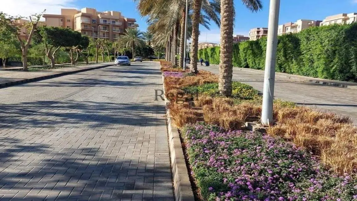 شقة فاخرة بمساحة متميزة في قلب المدينة
