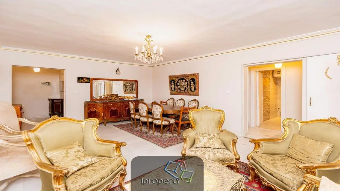 عقار للبيع في الإسكندرية