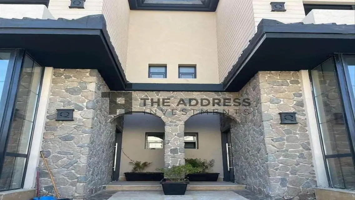 Luxury Villa for Sale in Mountain View - 15,000,000 EGP
