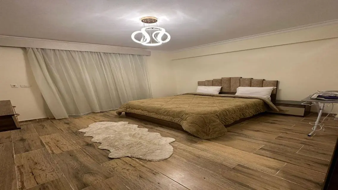 Luxury Apartment for Sale Overlooking Lakes