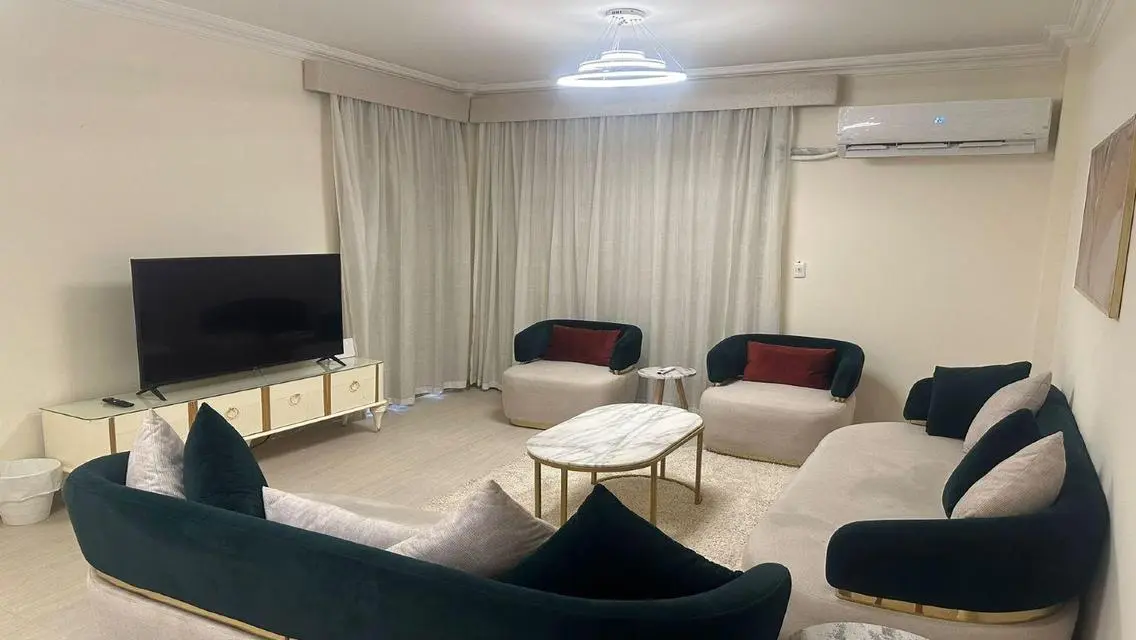 Luxury Apartment for Sale Overlooking Lakes
