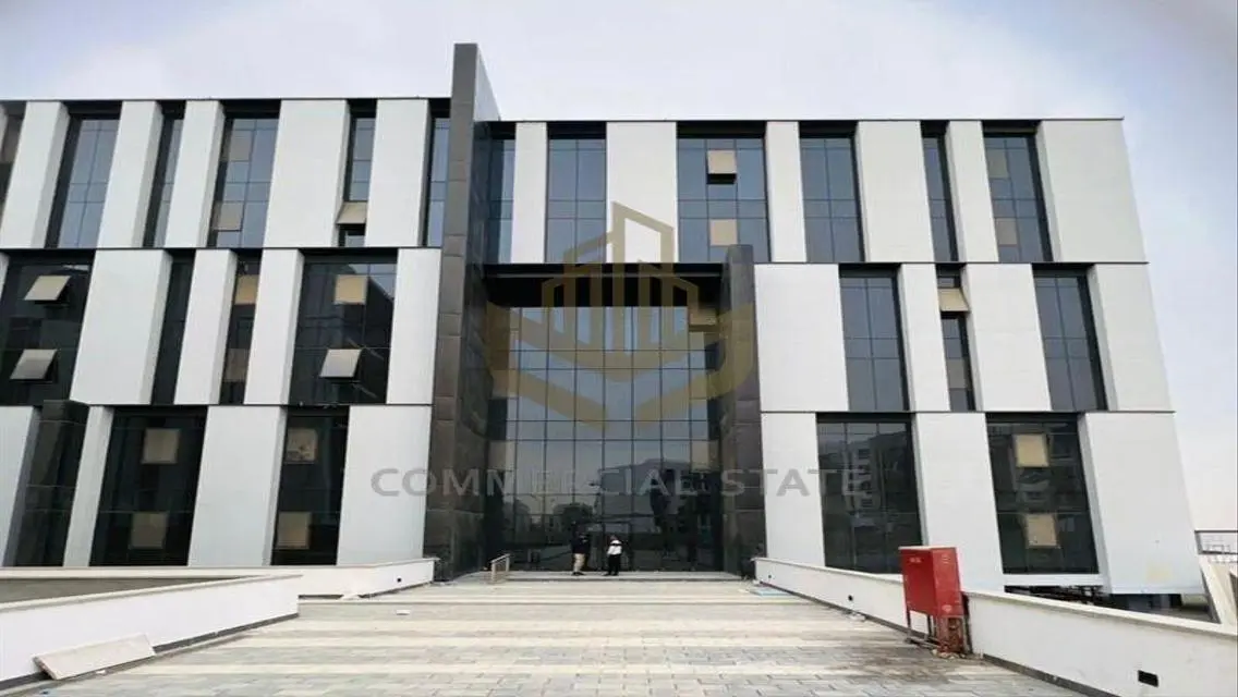Premium Commercial Property in State 8 at an Attractive Price