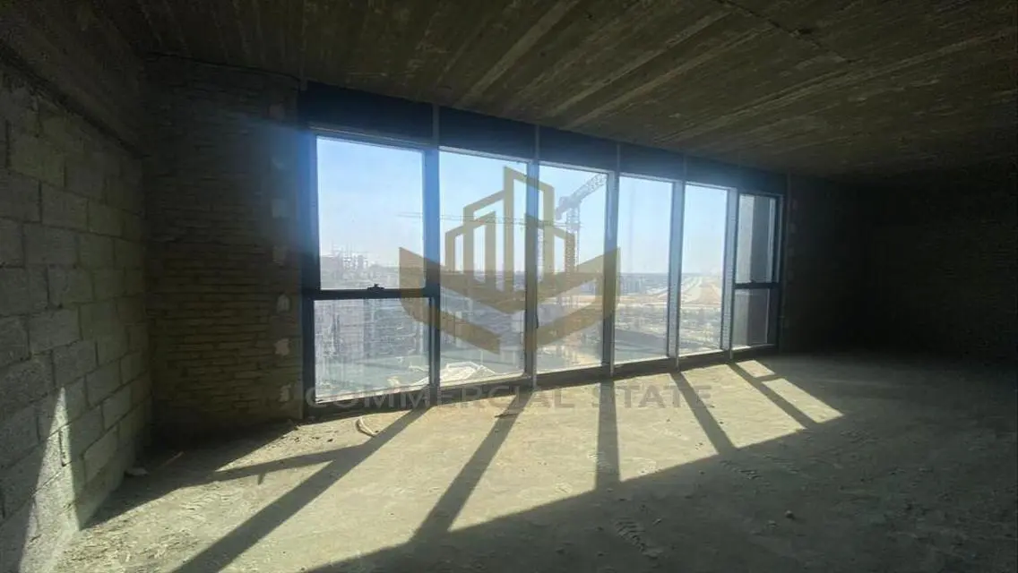 Premium Commercial Property in State 8 at an Attractive Price
