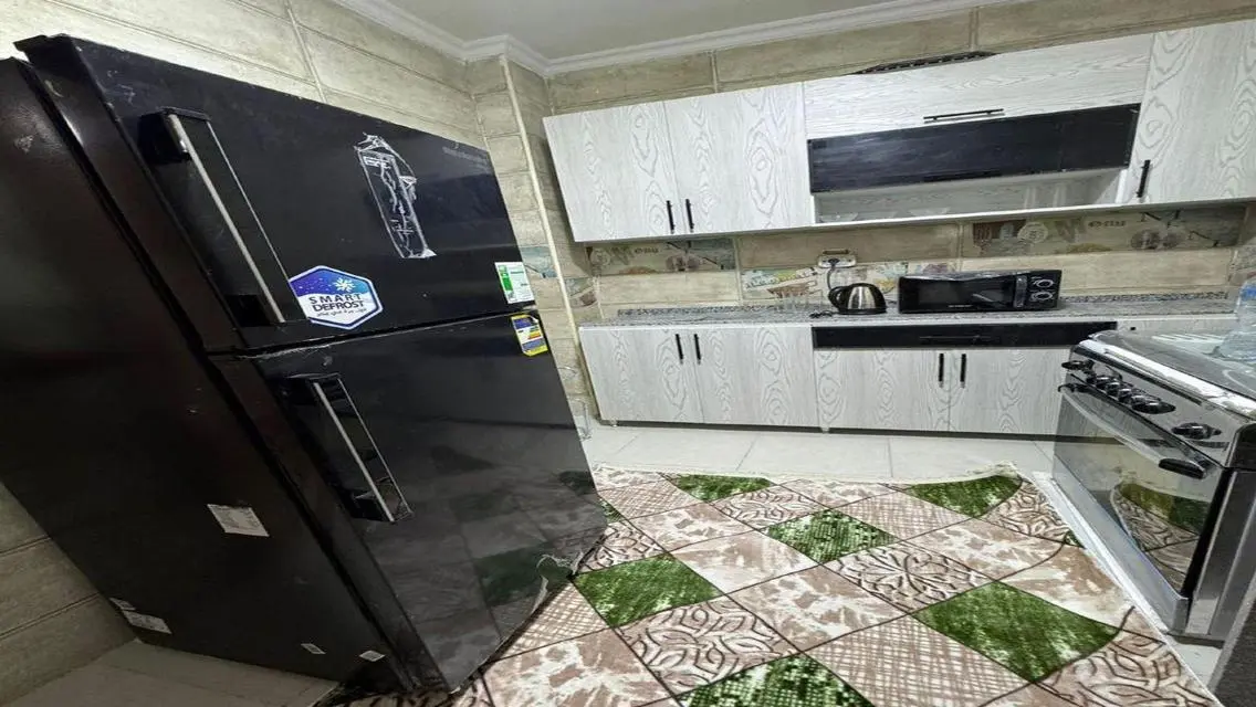 Luxury Apartment for Rent Overlooking Lakes