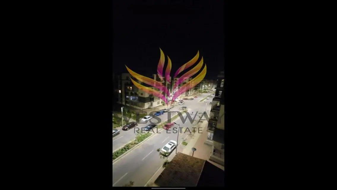 Luxury Apartment with Security Guard