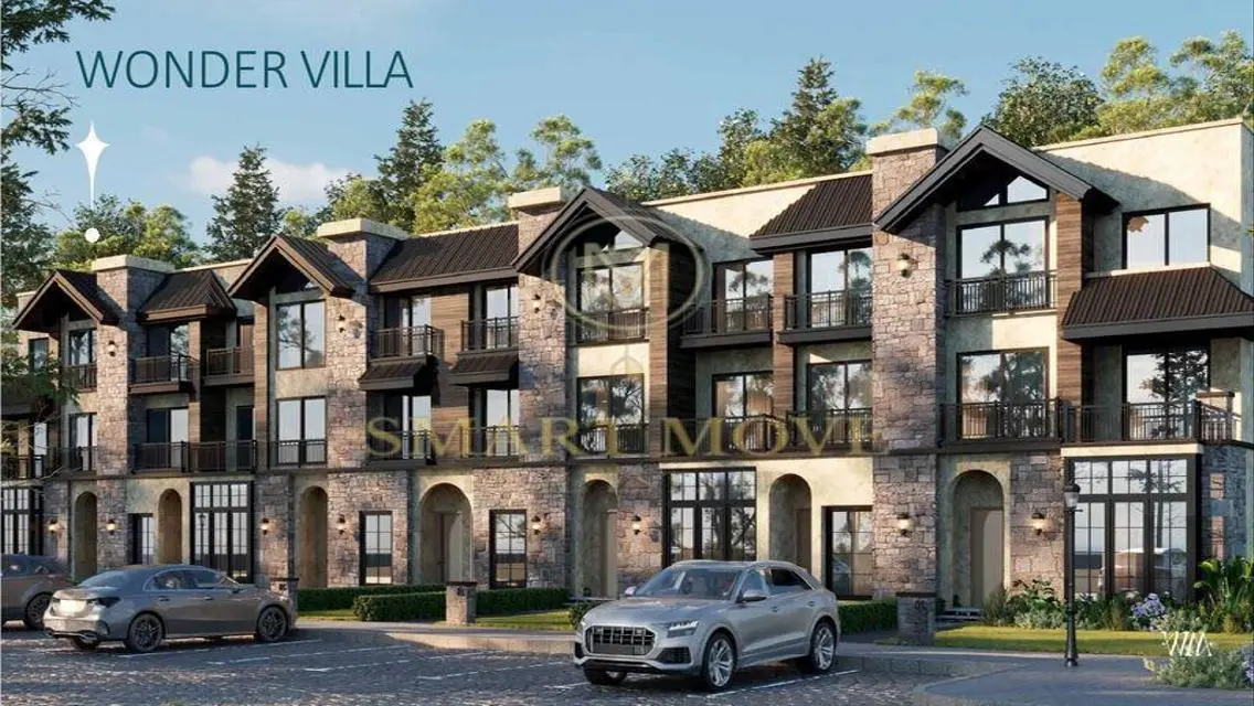 Luxurious Home with Private Garden and Balcony