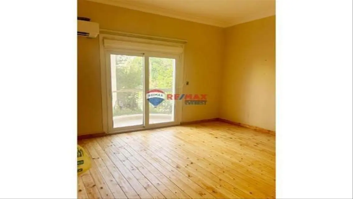 Luxurious Apartment 350 Sq.M in Prime Location