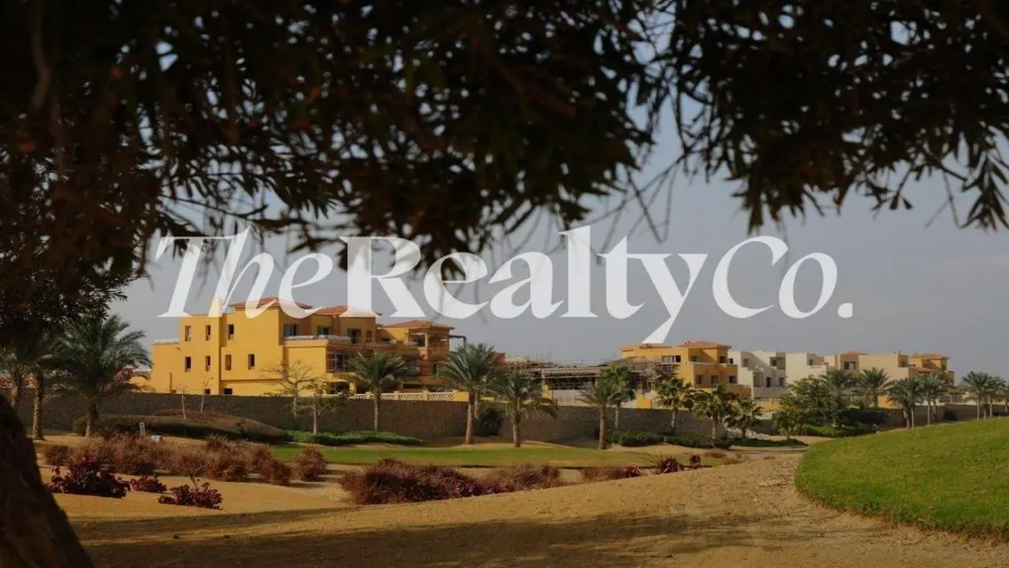 Stylish Twin House in Palm Hills – Golf View