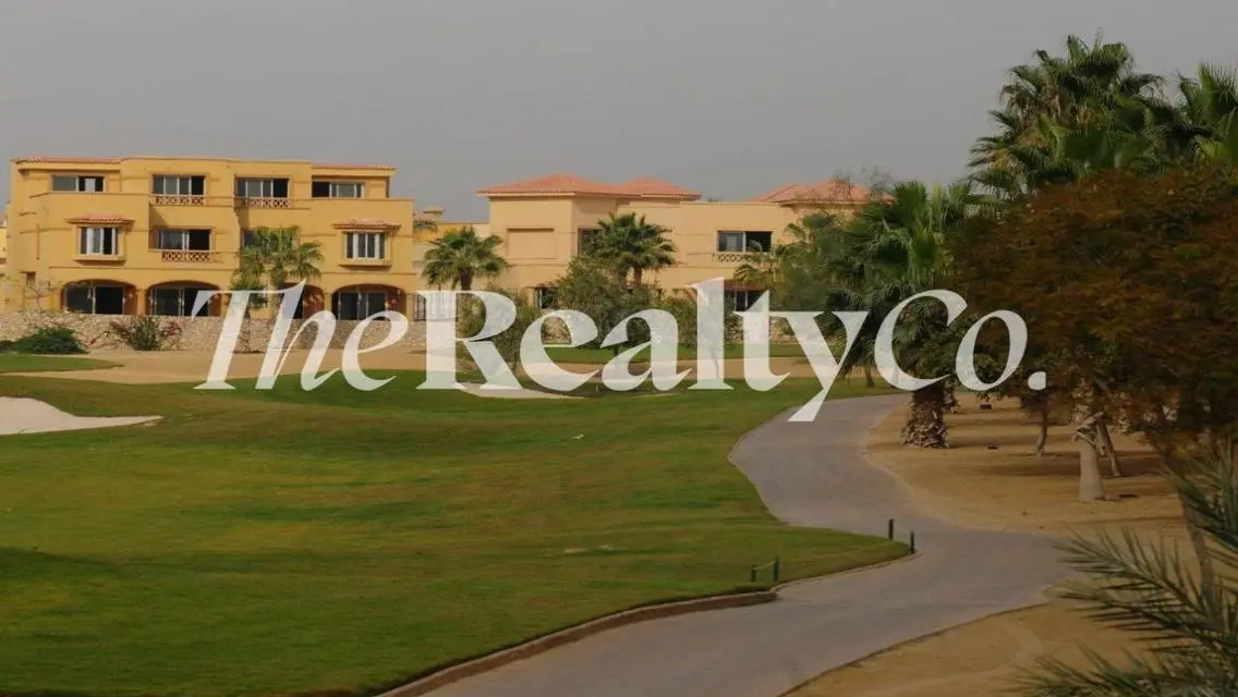 Stylish Twin House in Palm Hills – Golf View