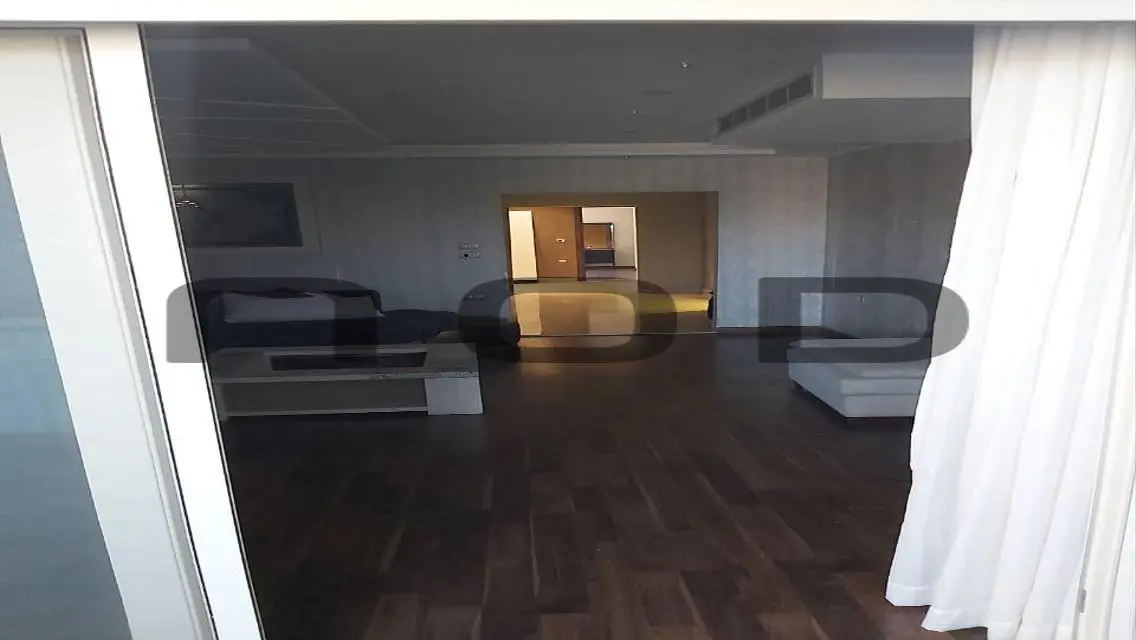 Luxury Apartment in Downtown - Ideal Unit for Sale