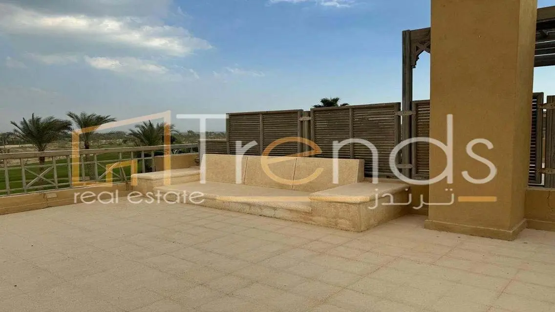 Luxury Villa for Sale with 185 sqm Space
