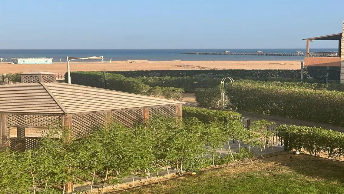 Luxury Apartment with Security Guard and Stunning View