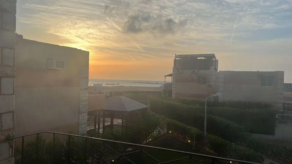 Luxury Apartment with Security Guard and Stunning View