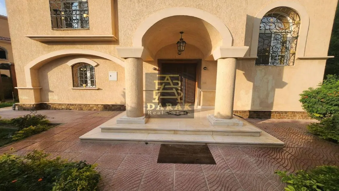Luxury Villa for Sale - 665 sqm Space