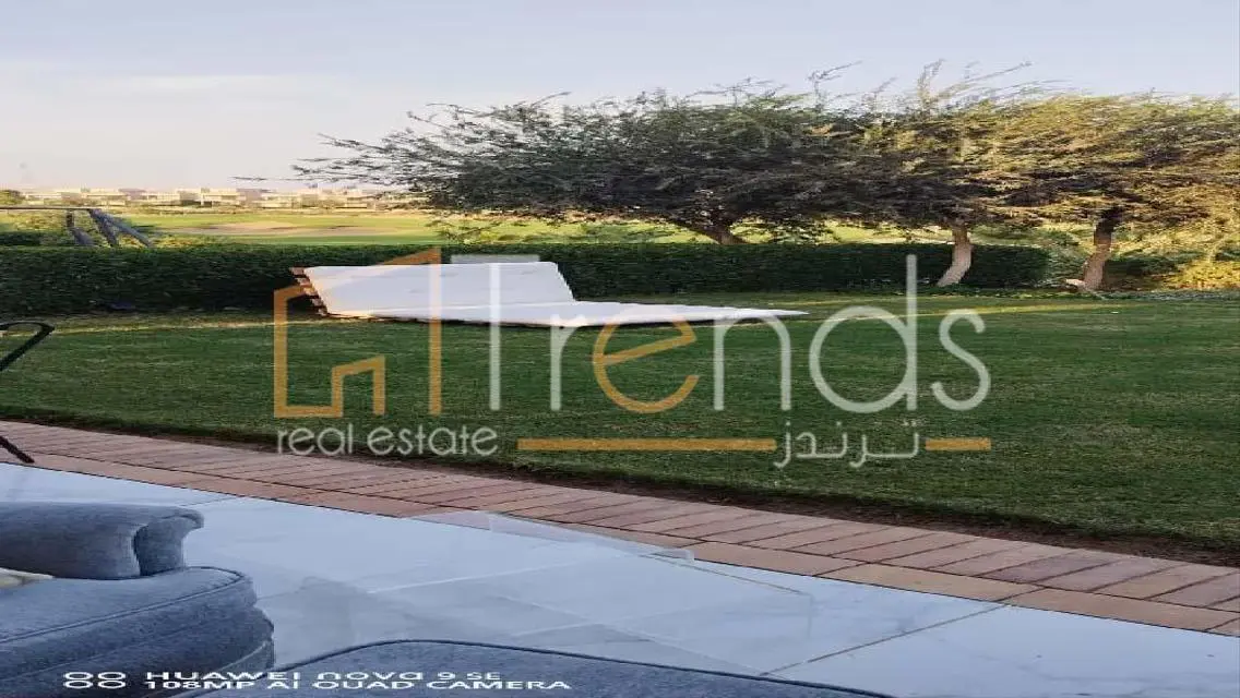 Luxury Villa with Expansive Space and Exclusive Amenities