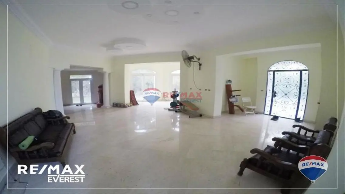 Luxury Apartment for Sale - 350sqm in the Heart of the City