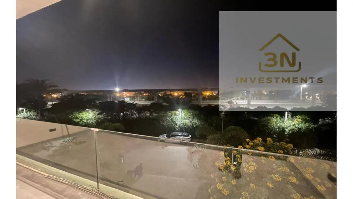 Three-in-One Investment with Balcony and Lake View