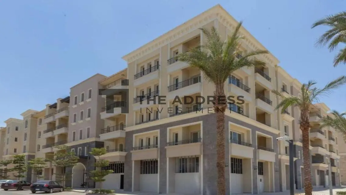 Luxurious Villa with Expansive Space and Ideal Amenities