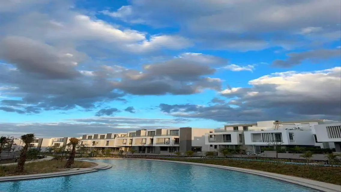 Luxury Villa for Sale with Private Gardens and Comprehensive Amenities