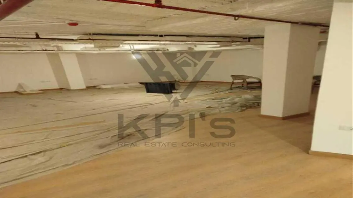 Luxury Apartment with Spacious Amenities
