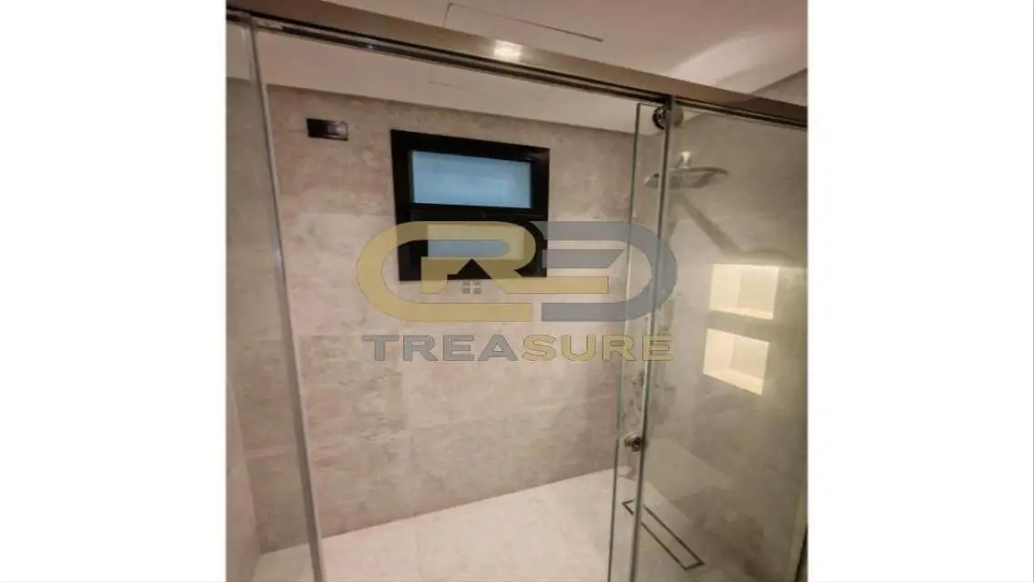 New Apartment with 45 sqm, Balcony and Central Air Conditioning