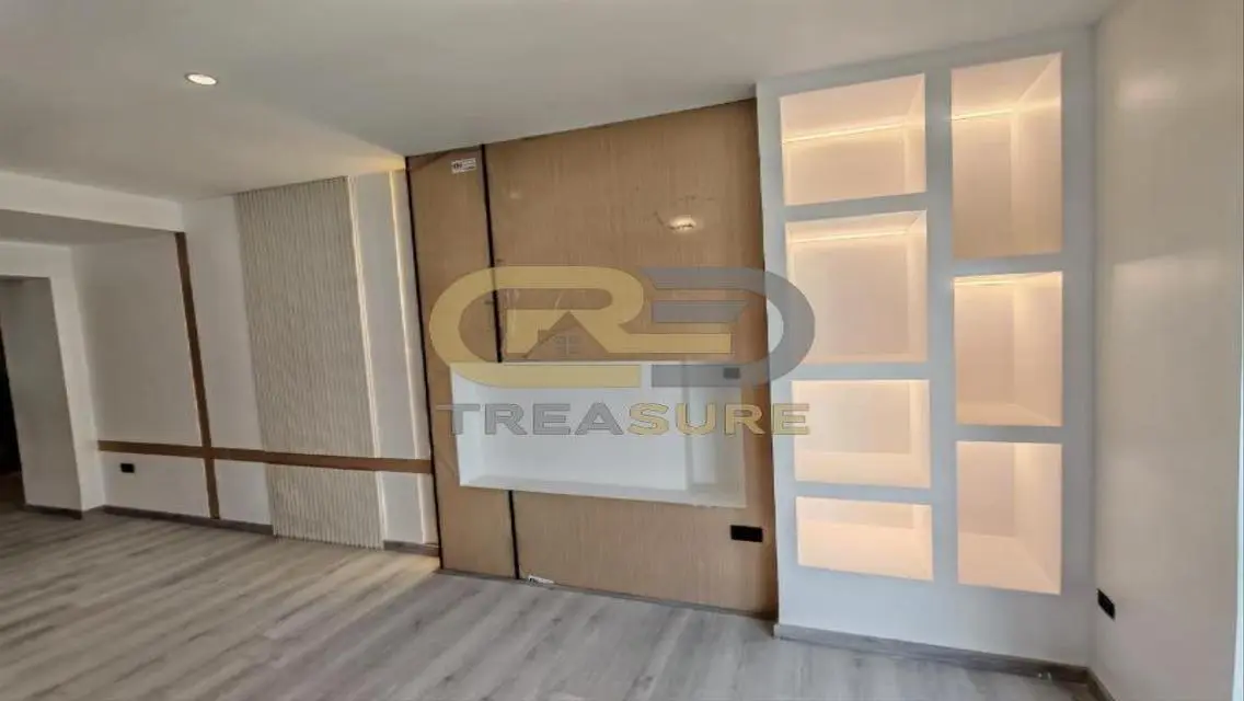 New Apartment with 45 sqm, Balcony and Central Air Conditioning