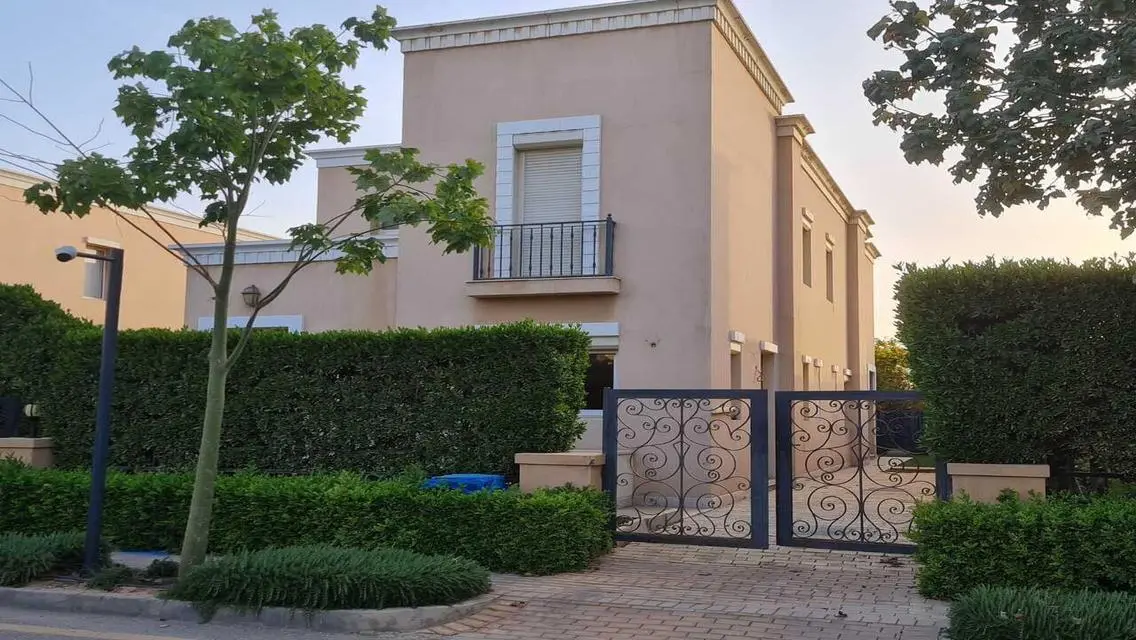 Luxurious Villa with Premium Amenities for Sale
