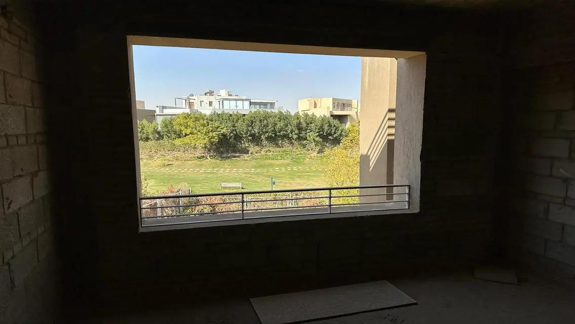 Luxury Villa for Sale with 340 sqm