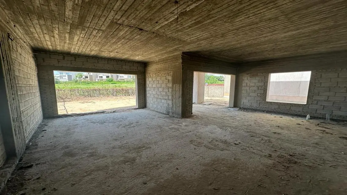 Luxury Villa for Sale with 340 sqm