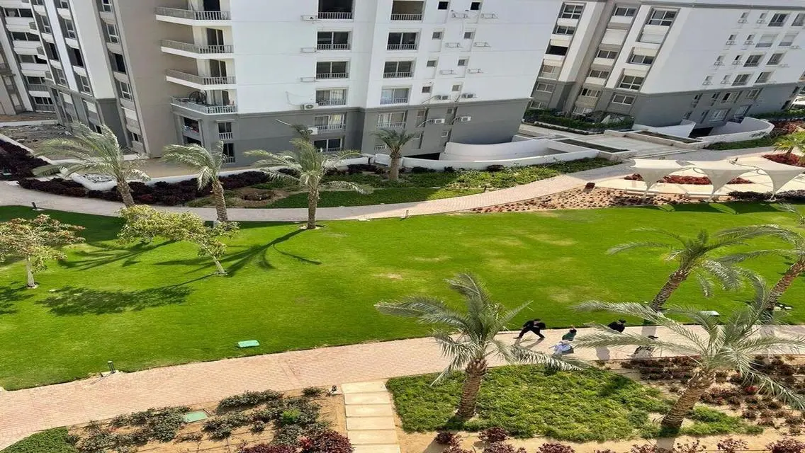 Amazing Investment Opportunity: 395 Sqm Property with Security Guard