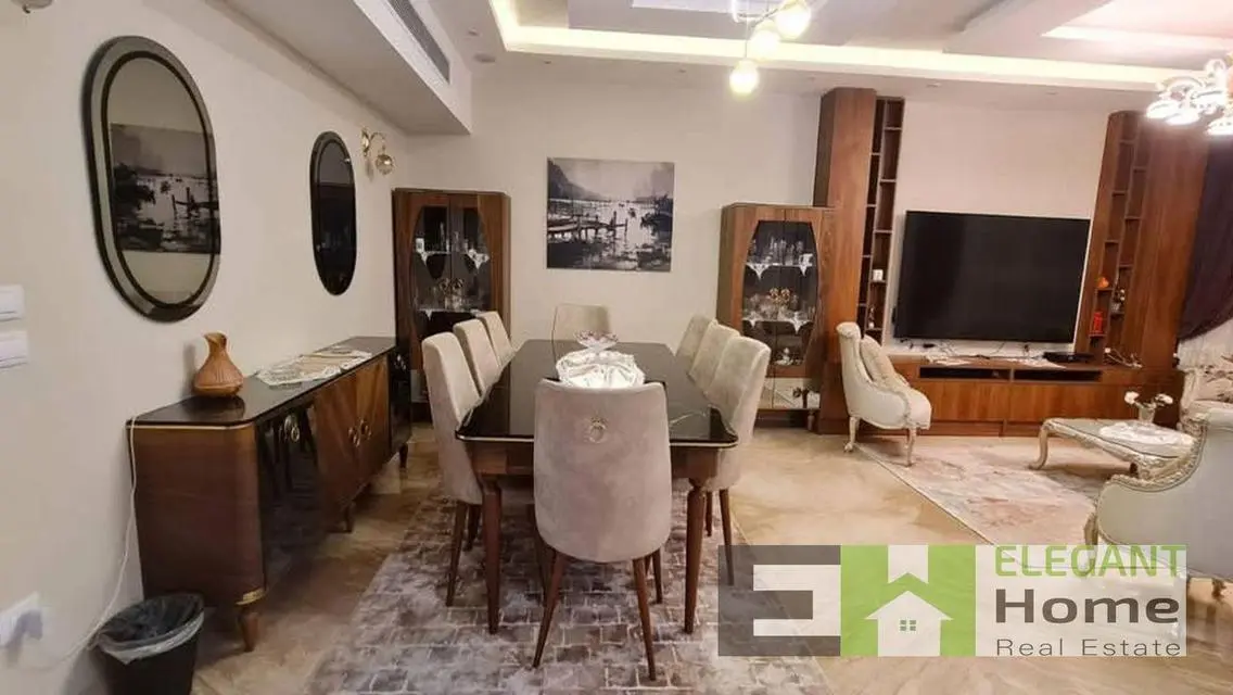 Luxury Apartment in Mivida - 5500 m²