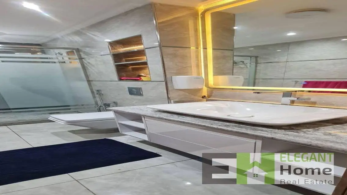 Luxury Apartment in Mivida - 5500 m²