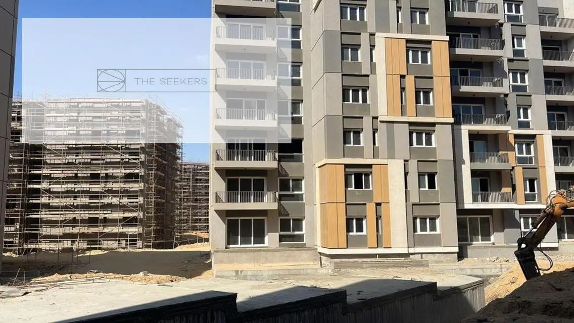 فيلا فاخرة للبيع في كمبوند هاب تاون - مدينة المستقبل