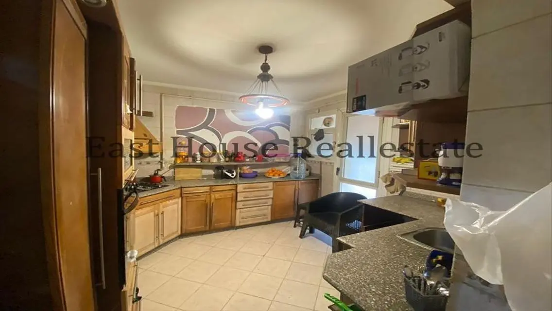 Luxury Apartment for Rent with All Amenities in Prime Location