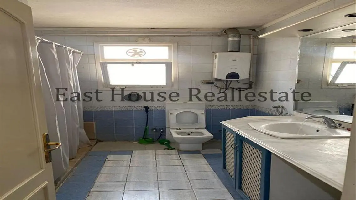 Luxury Apartment for Rent with All Amenities in Prime Location