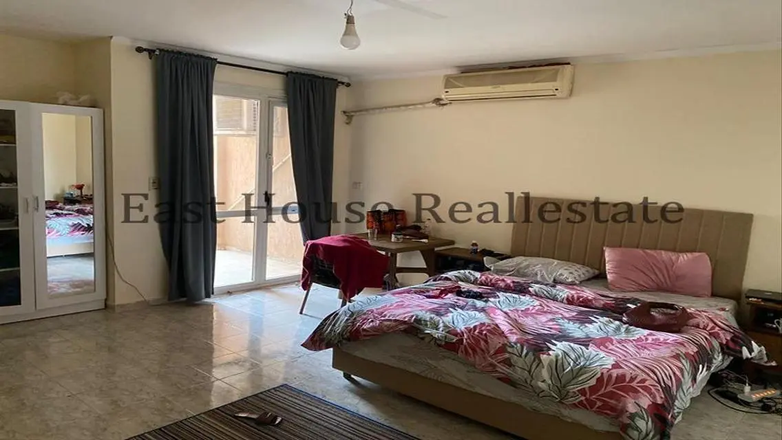 Luxury Apartment for Rent with All Amenities in Prime Location