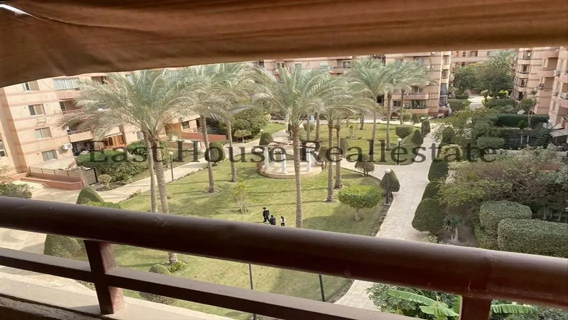 Luxury Apartment for Rent with All Amenities in Prime Location