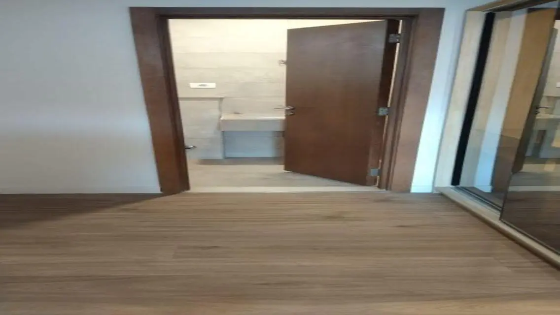 For Sale: Apartment with 90 square meters