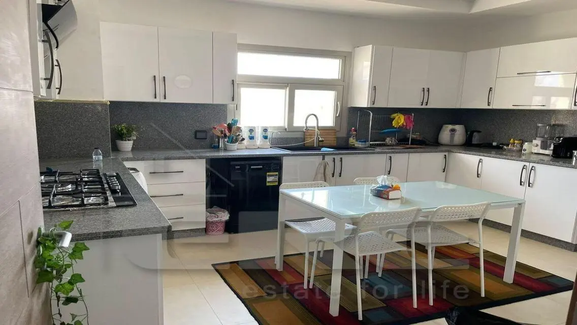 Luxury Villa for Sale at Incredible Price 47000