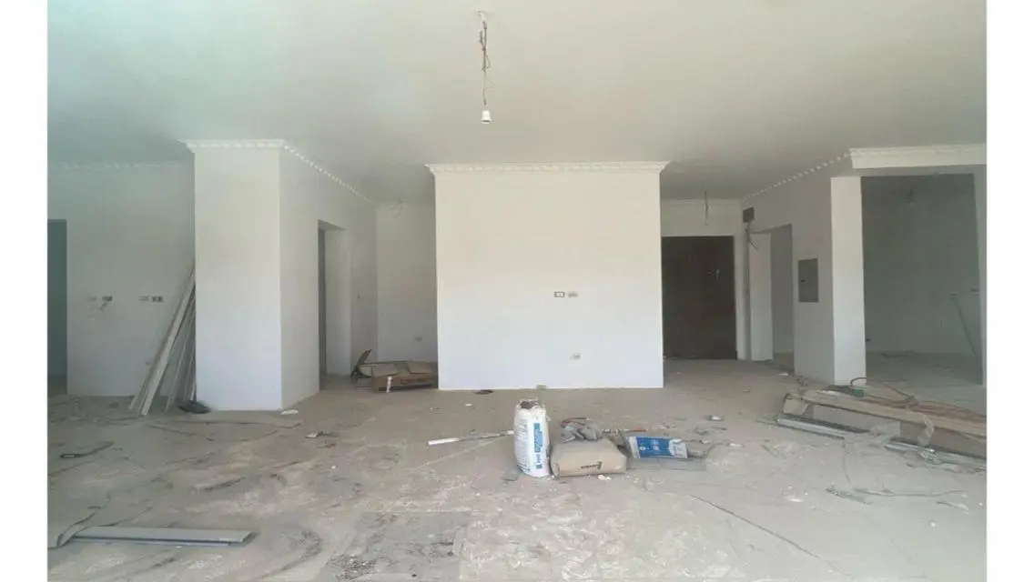 Luxury Apartment with Private Garden and Health Club