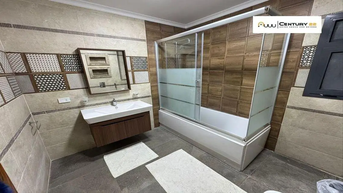 Luxury Apartment with Modern Amenities