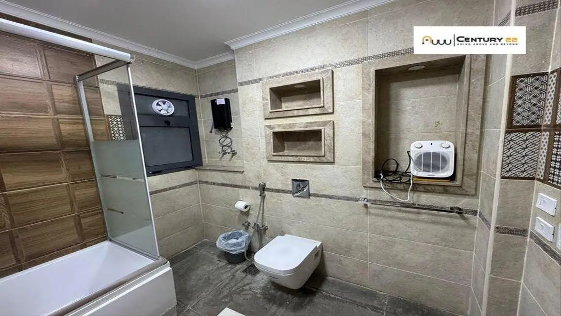 Luxury Apartment with Modern Amenities