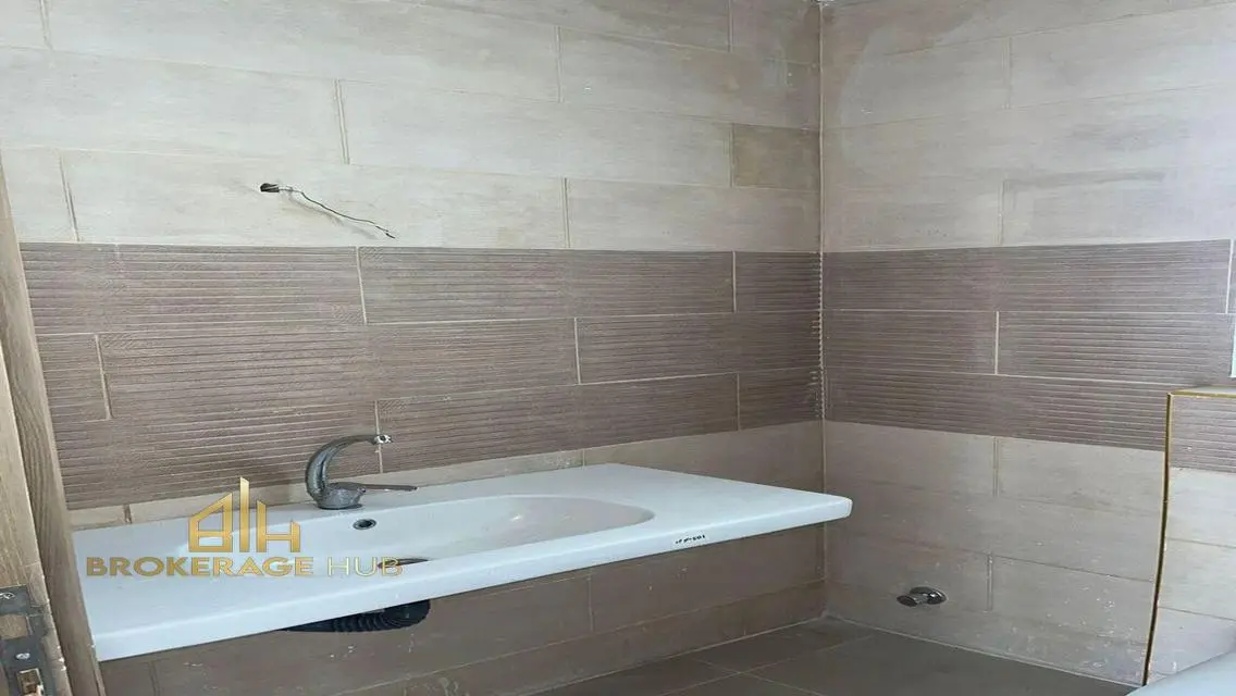 Luxury Apartment with Stunning Views for Sale