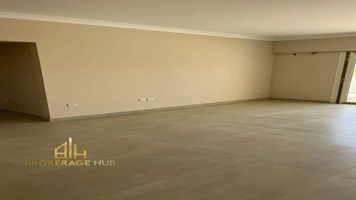Luxury Apartment with Stunning Views for Sale