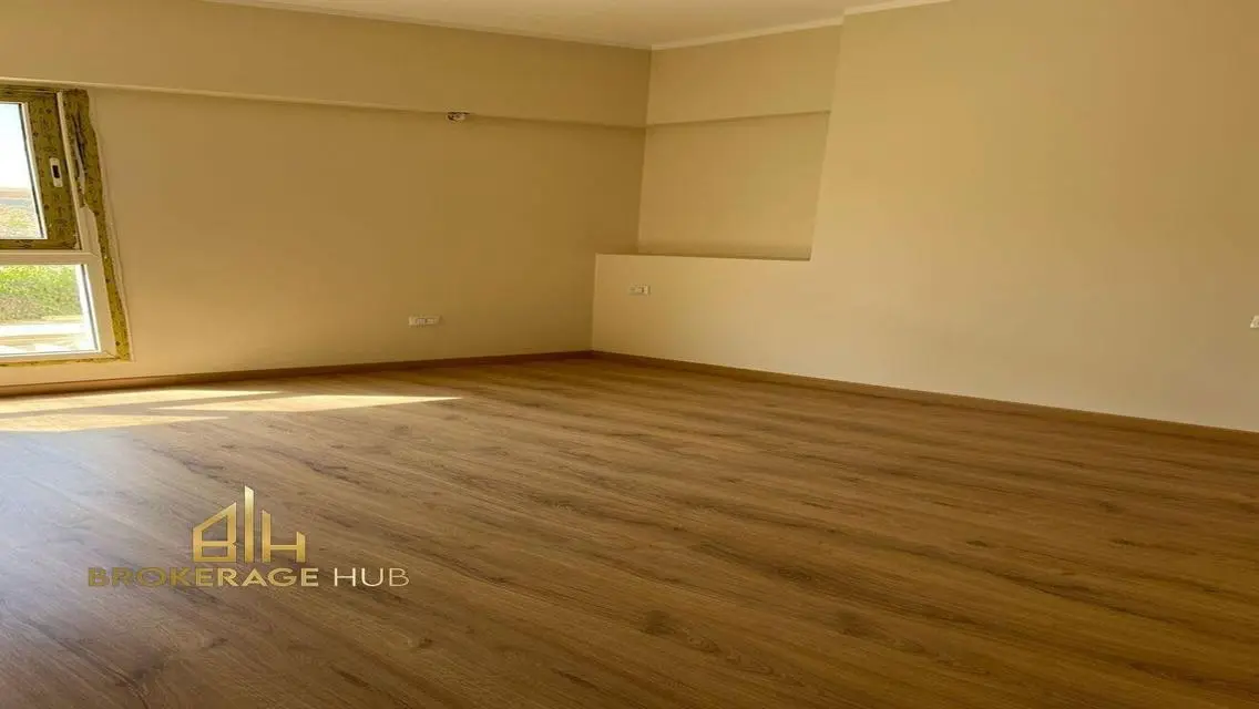 Luxury Apartment with Stunning Views for Sale
