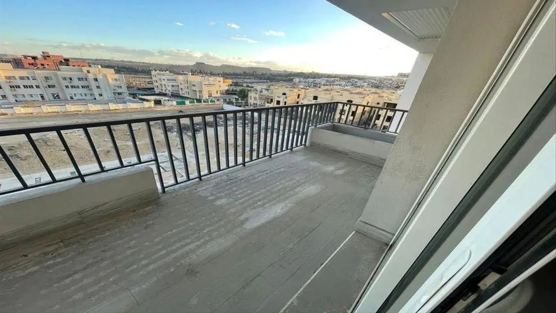 Luxury Palace for Sale in an Upscale Area