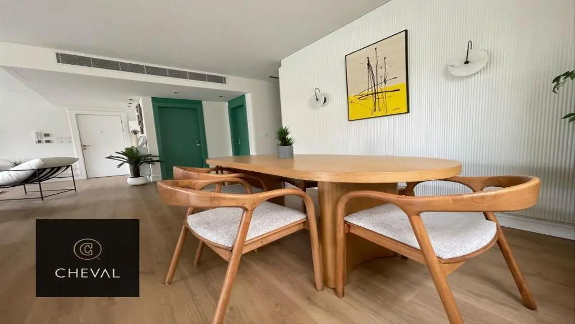 Luxury 3 Bedroom Apartment for Sale Near Key Attractions