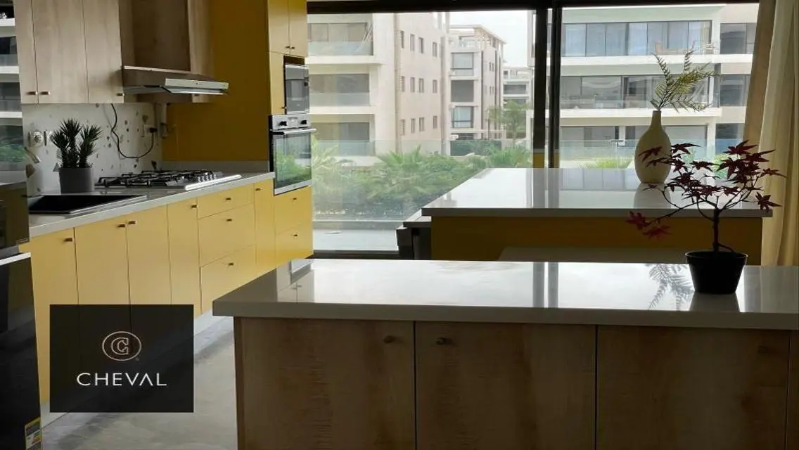 Luxury 3 Bedroom Apartment for Sale Near Key Attractions